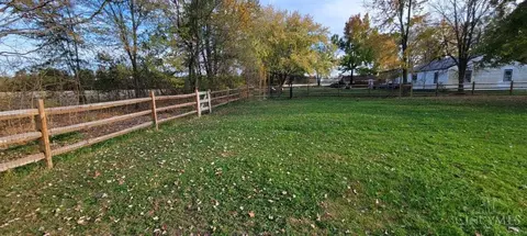 Exterior - 7192 Edenton Pleasant Plain Rd, Pleasant Plain, OH 45162 photo 3 of 5