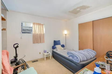 Bedroom - 8727 Daly Rd, Cincinnati, OH 45231 photo 1 of 1