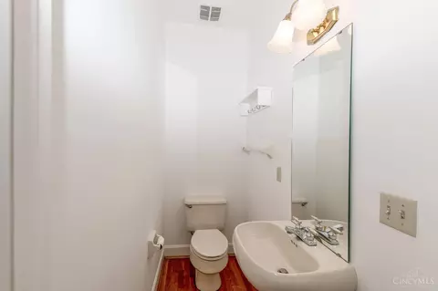 2120 Alpine Pl, Cincinnati, OH 45206 photo 18