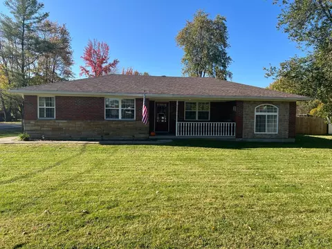 4245 Roselawn Ave, Batavia, OH 45103