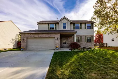 935 Legacy Ct, Trenton, OH 45067