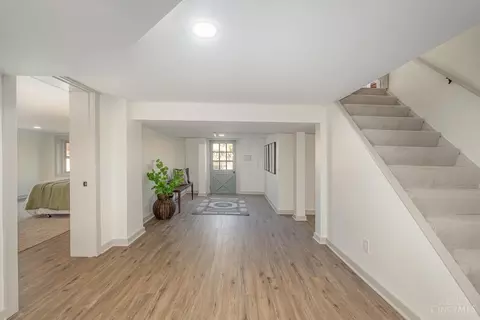 Entry Way - 10158 Zig Zag Rd, Blue Ash, OH 45242 photo 1 of 2