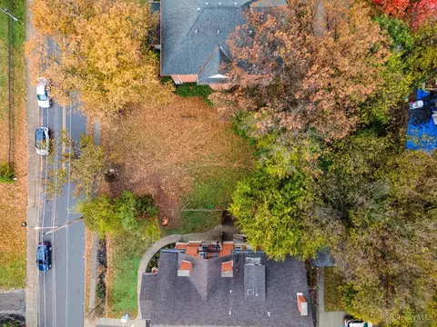 604 Maple Ave, Cincinnati, OH 45229 photo 4
