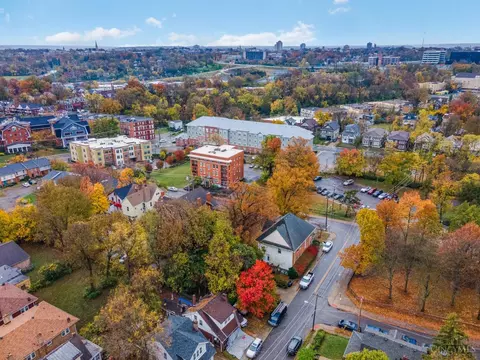 604 Maple Ave, Cincinnati, OH 45229