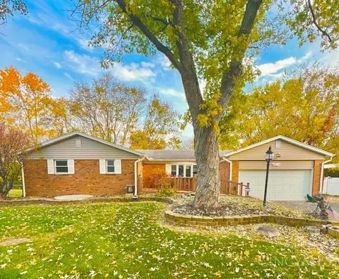 7102 Fox Plum Dr, West Chester, OH 45069