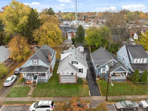 View/Area - 6817 Bramble Ave, Cincinnati, OH 45227 photo 2 of 2