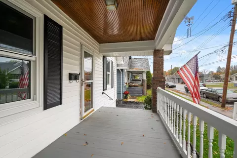 Exterior - 6817 Bramble Ave, Cincinnati, OH 45227 photo 2 of 6