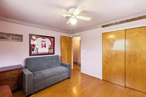 Bedroom - 269 W Crest Dr, Reading, OH 45215 photo 6 of 6