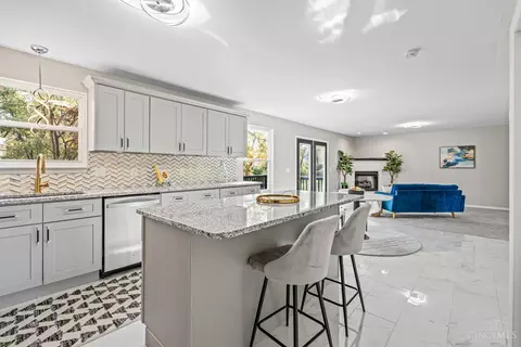Kitchen - 3138 Ebenezer Rd, Cincinnati, OH 45248 photo 5 of 5