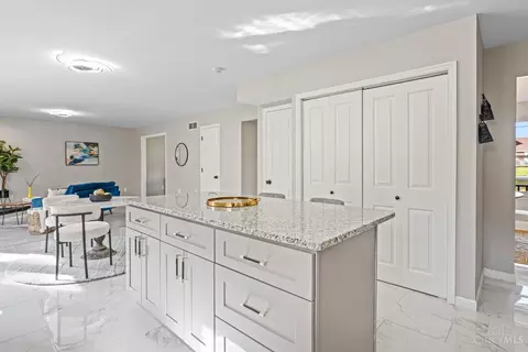 Kitchen - 3138 Ebenezer Rd, Cincinnati, OH 45248 photo 4 of 5