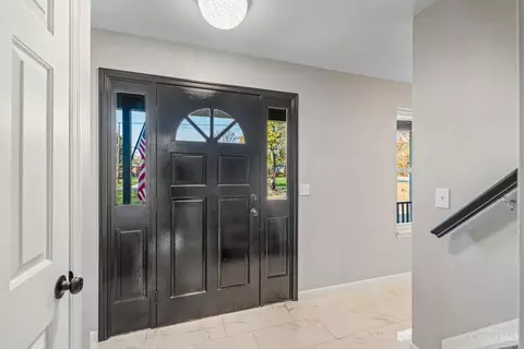 Entry Way - 3138 Ebenezer Rd, Cincinnati, OH 45248 photo 1 of 3