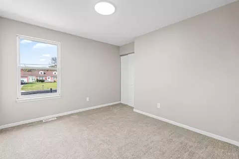 Bedroom - 3138 Ebenezer Rd, Cincinnati, OH 45248 photo 1 of 7