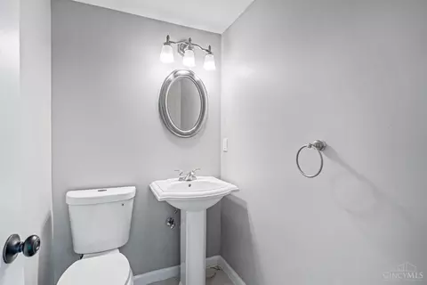 Bath - 3138 Ebenezer Rd, Cincinnati, OH 45248 photo 6 of 6