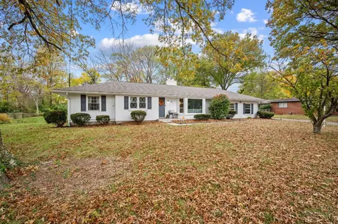 Exterior - 9821 Lorelei Dr, Cincinnati, OH 45231 photo 11 of 11