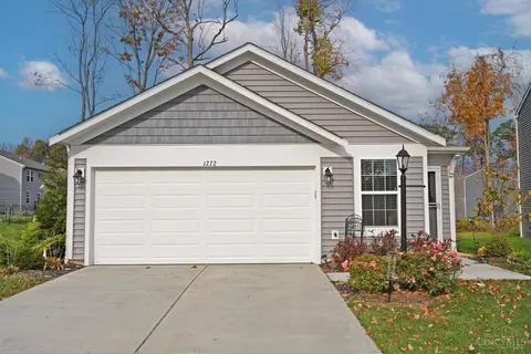 1272 Woodstone Way, Batavia, OH 45103