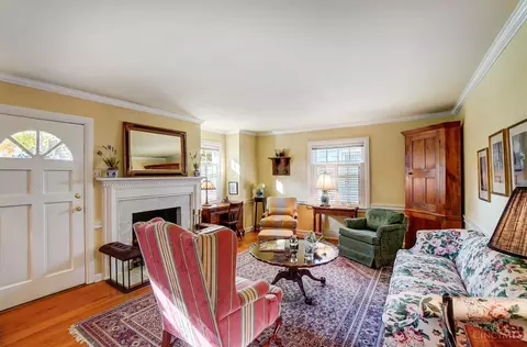 Living - 413 Brydon Rd, Kettering, OH 45419 photo 2 of 5