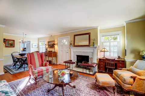 Living - 413 Brydon Rd, Kettering, OH 45419 photo 4 of 5