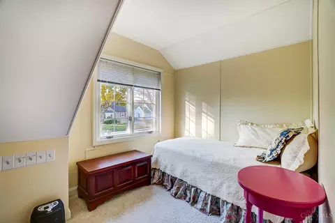Bedroom - 413 Brydon Rd, Kettering, OH 45419 photo 5 of 10