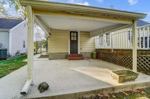 Exterior - 413 Brydon Rd, Kettering, OH 45419 photo 10 of 15