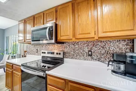 Kitchen - 5677 Regimental Pl, Cincinnati, OH 45239 photo 1 of 3