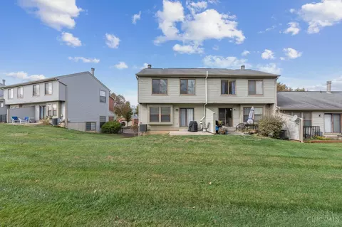 Exterior - 7880 Hackney Cir, Maineville, OH 45039 photo 5 of 9