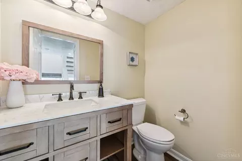 Bath - 7880 Hackney Cir, Maineville, OH 45039 photo 1 of 5