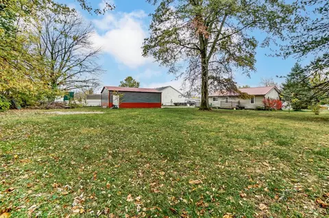 210 Bland Ave, Blanchester, OH 45107 photo 18