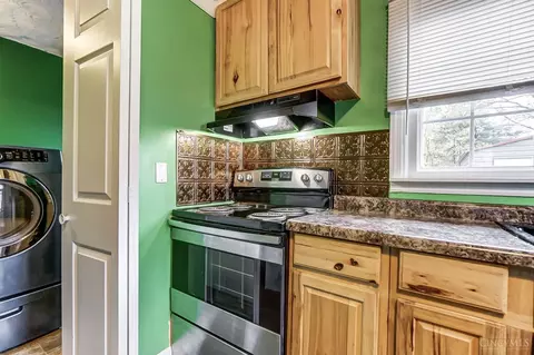 210 Bland Ave, Blanchester, OH 45107 photo 7