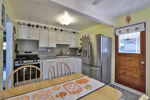 Kitchen - 731 Benson St, Reading, OH 45215 photo 5 of 5