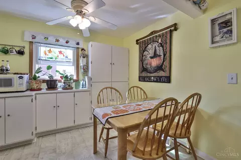 Kitchen - 731 Benson St, Reading, OH 45215 photo 4 of 5