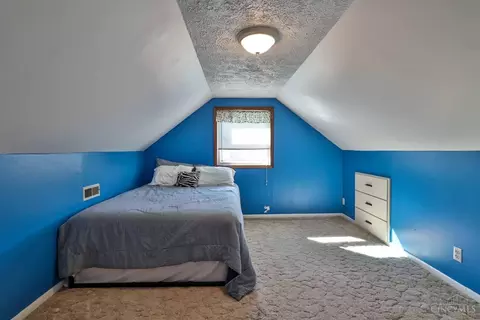 Bedroom - 731 Benson St, Reading, OH 45215 photo 3 of 4