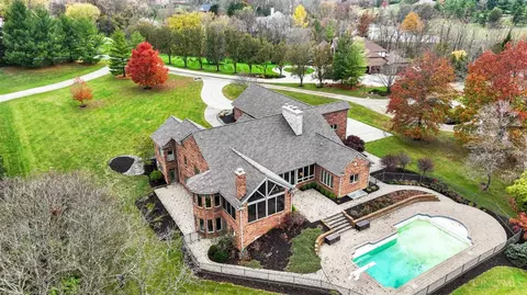 View/Area - 2686 Devils Backbone Rd, Cincinnati, OH 45233 photo 3 of 4