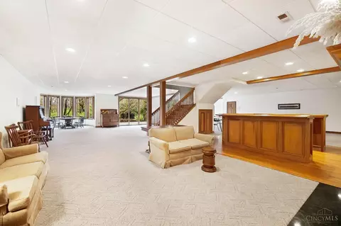 Living - 2686 Devils Backbone Rd, Cincinnati, OH 45233 photo 5 of 5