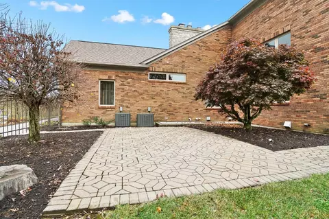 Exterior - 2686 Devils Backbone Rd, Cincinnati, OH 45233 photo 14 of 18