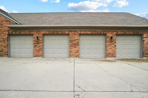 Exterior - 2686 Devils Backbone Rd, Cincinnati, OH 45233 photo 17 of 18
