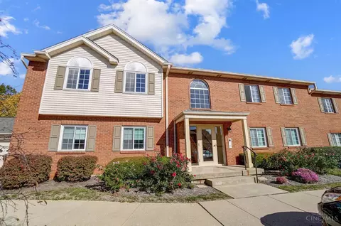 5654 Bridgetown Rd #28, Cincinnati, OH 45248