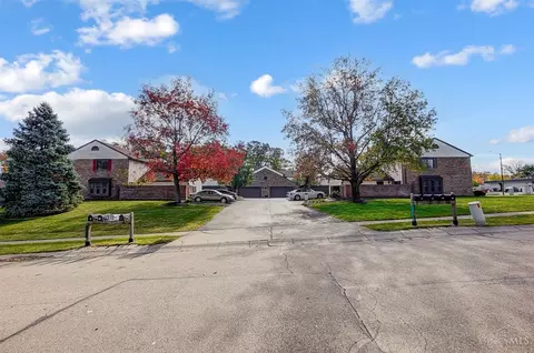 1372 Black Forest Dr #80, West Carrollton, OH 45449