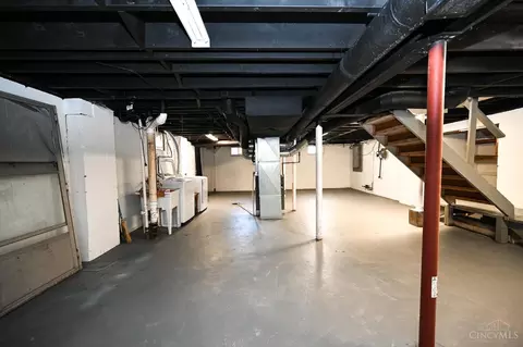 Other - 1059 Elda Ln, Cincinnati, OH 45224 photo 2 of 4