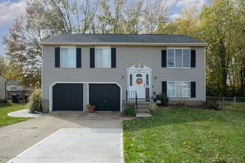 10013 Fairglen Dr, Colerain Twp, OH 45251