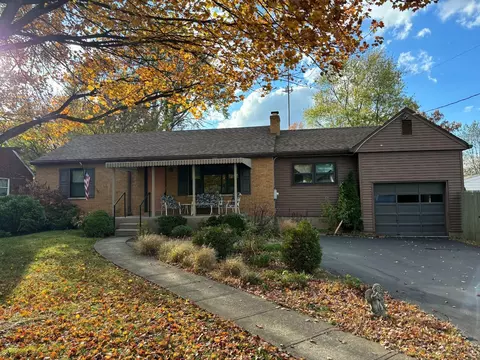 8761 Russet Dr, Colerain Twp, OH 45251