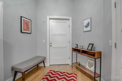 Entry Way - 1326 Vine St #E, Cincinnati, OH 45202 photo 1 of 1