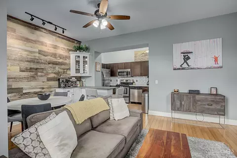 Living - 1326 Vine St #E, Cincinnati, OH 45202 photo 3 of 3