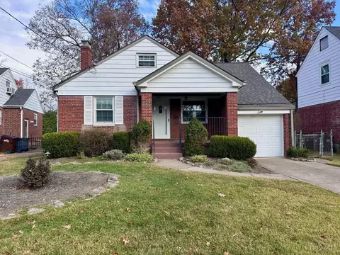 3794 Broadlawn Cir, Silverton, OH 45236