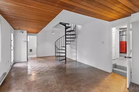 Other - 187 Greendale Ave, Cincinnati, OH 45220 photo 4 of 5