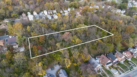 View/Area - 187 Greendale Ave, Cincinnati, OH 45220 photo 1 of 5