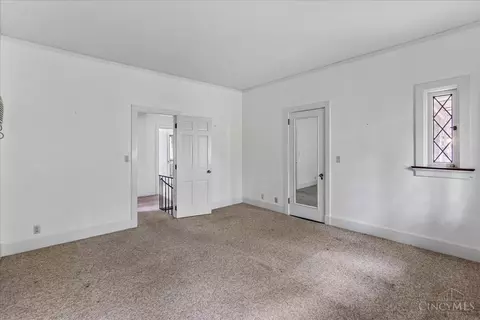 Bedroom - 187 Greendale Ave, Cincinnati, OH 45220 photo 4 of 12