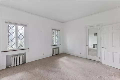 Bedroom - 187 Greendale Ave, Cincinnati, OH 45220 photo 1 of 12
