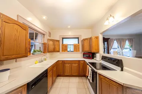 3203 Hildreth Ave, Cincinnati, OH 45211 photo 19