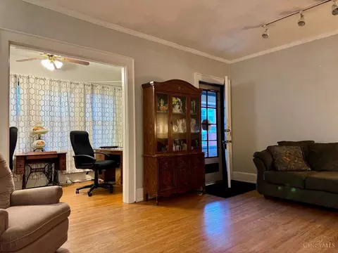 3203 Hildreth Ave, Cincinnati, OH 45211 photo 9