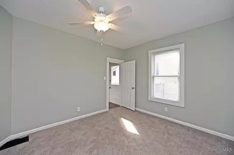 3187 Mchenry Ave, Cincinnati, OH 45211 photo 24